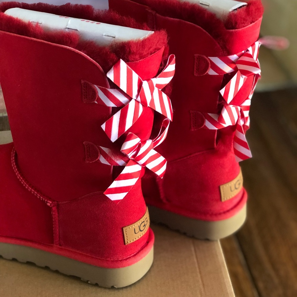 UGG NIB W Bailey bow II diagonal stripes only 6 - Picture 2 of 7